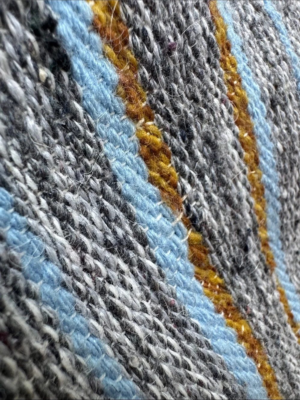 Venezuela Handwoven Crossbody Bag in Multicolor